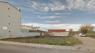 Terreno residencial en Calle jorge manriq-a 2. Oportunidad de terreno urbano en armunia
