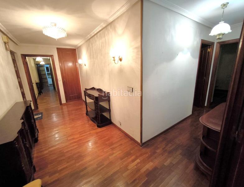 Foto e2ab60ac-0ff8-4a3a-8255-971ee347ef66. Pis a calle alcazar toledo 4 a Centro Ciudad León