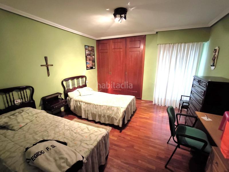 Foto ed7dd63c-8178-499b-b3b6-6a2e5408efee. Pis a calle alcazar toledo 4 a Centro Ciudad León