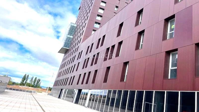 Foto f991d7fa-1daf-4647-b7a3-0ec4db135075. Büro in ronda ronda norte 9 in Centro Ponferrada