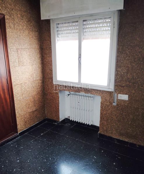 Foto 011bbaa5-b5a9-40fb-b64d-d2e56d5ab57a. Pis a calle covadonga 2 a San Claudio - La Chantría León