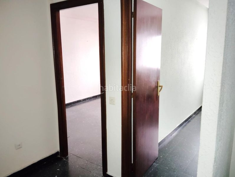 Foto d6879c5d-e023-4f12-96b1-5441e4472267. Pis a calle covadonga 2 a San Claudio - La Chantría León