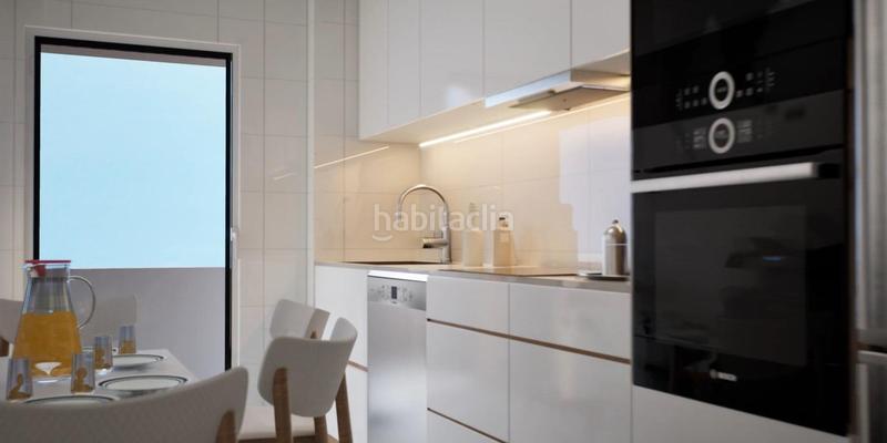 Foto a61b9fd8-5c37-4205-b0ad-353810e001ef. Piso en avenida aluches espectacular piso de cuatro habitaciones con terraza en La Lastra en León