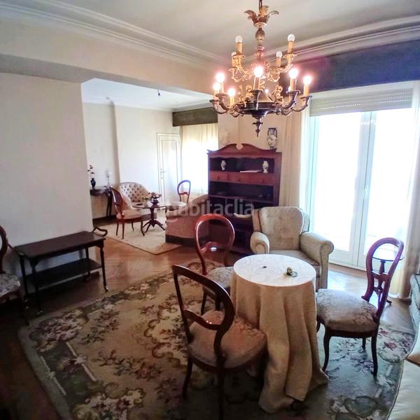 Foto 5d9a6730-1093-4b1e-ab4f-e93e60d9537c. Flat in calle santa nonia 8 in Centro Ciudad León