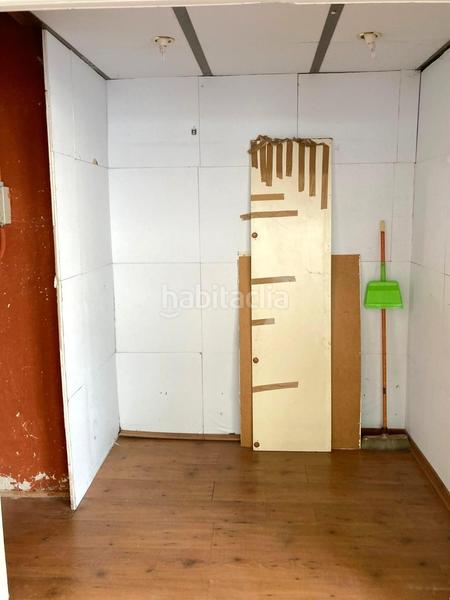 Foto b695e5dc-5717-4b6e-b53a-150a06f5c5b8. Business premise in plaza colon 4 in Centro Ciudad León