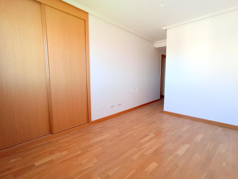 Foto 5f02339b-5c13-4b06-9ea2-0f67cb92e83a. Flat in calle la chopera 4 in San Mamés - La Palomera León