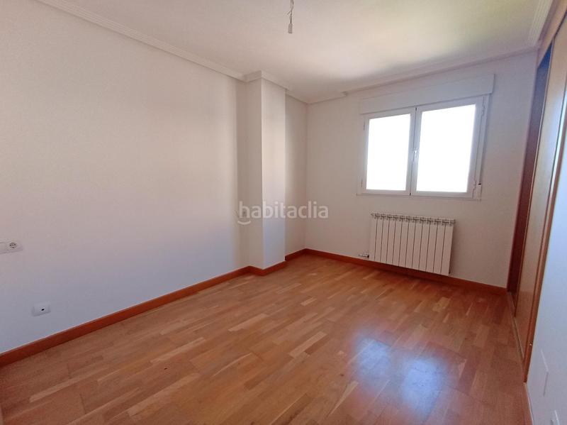 Foto b4084e8d-6a48-462c-aa35-ef3ff42d58ea. Flat in calle la chopera 4 in San Mamés - La Palomera León