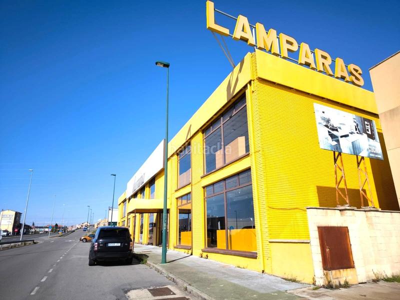 Foto 351d358c-1310-4f35-b8c5-82b2f90e09b1. Nau industrial a avenida pr pablo die-tc 626 a Trobajo del camino