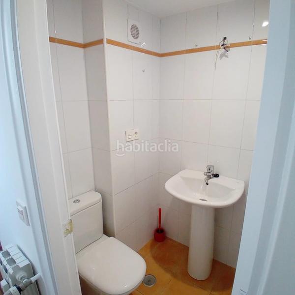 Foto e9a68353-e079-438b-bba9-e3ab14bf9a74. Rent flat in calle roa vega 30 in Centro Ciudad León