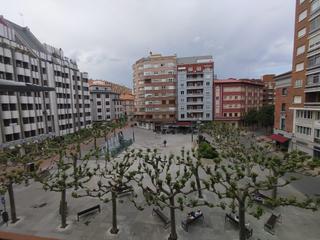 Pis  Plaza cortes leonesa. Piso a la venta en la plaza de cortes leonesas