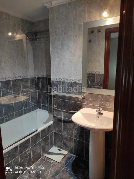 Foto de5c02fe-87b0-473a-8cfa-215182b47853. Casa pareada en calle leon 82 chalet pareado en Valencia de Don Juan