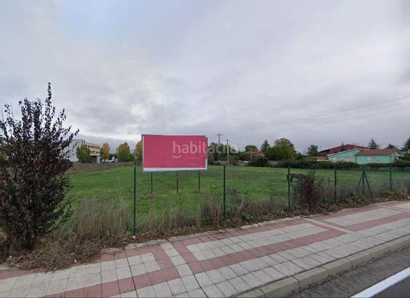 Foto 6f87cd0f-bb26-47e6-92ff-213be753ebc2. Terrain résidentiel dans calle de azorín 234 dans Crucero León