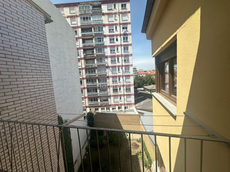 Foto a1ccd5d0-59cb-4007-95de-d5ba3227b0db. Piso  de 5 habitaciones en el ejido leon en El Ejido - Santa Ana León