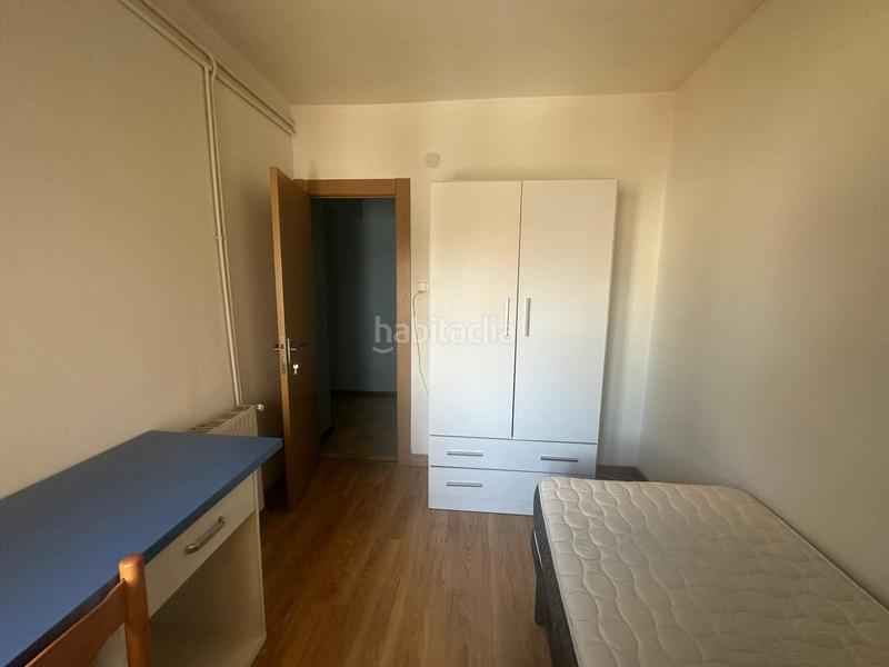 Foto bfab37d6-414b-4112-9880-16aa87394a21. Piso  de 5 habitaciones en el ejido leon en El Ejido - Santa Ana León