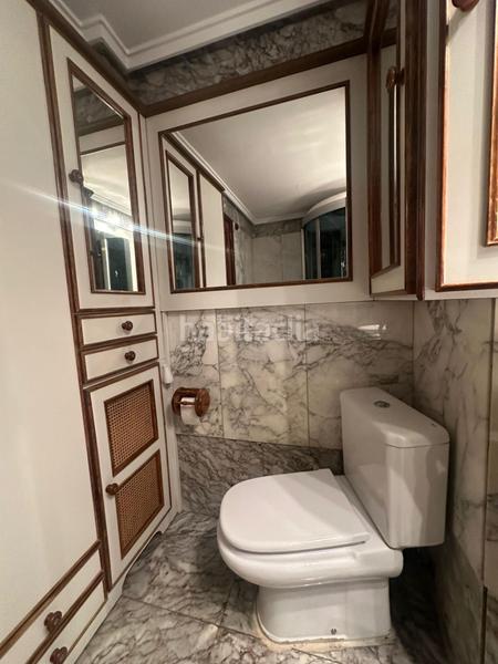 Foto 0cec6ee0-f834-473d-963a-3ffc9b9df7c9. Pis amb calefacció a Centro Ciudad León