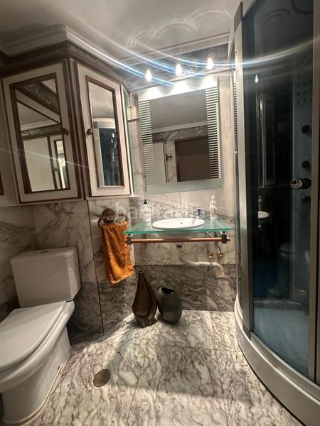 Foto 360bf1ee-4533-4162-92e9-a0aee82fd4a7. Pis amb calefacció a Centro Ciudad León