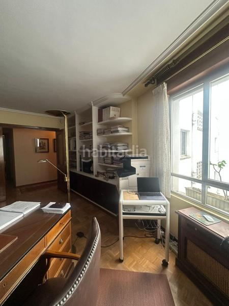 Foto b4779435-a019-4e4d-ade6-a7c93d8e9815. Pis amb calefacció a Centro Ciudad León