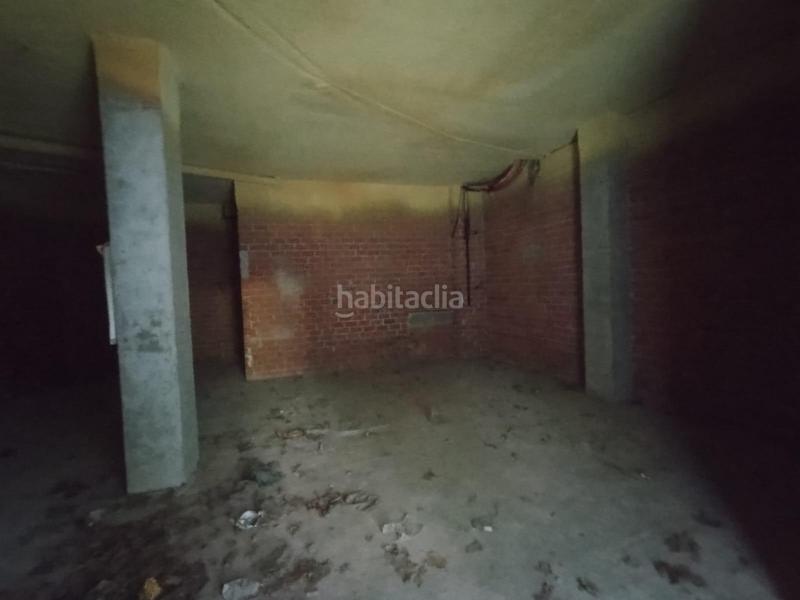 Foto f4a10eaa-1c5e-4ae2-8a1a-9dee0a6c26e9. Business premise in calle de francisco molleda 6 in León