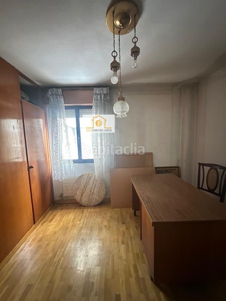 Foto 06458288-a782-4e0b-8223-77724336ada6. Pis amb calefacció aparcament a Centro Ciudad León