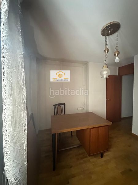 Foto 415a6c89-d04f-490c-a828-7d36e5c31521. Pis amb calefacció aparcament a Centro Ciudad León