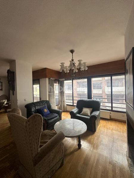 Foto 790ce0f8-be60-4f8c-bf93-615a01de804c. Flat with heating parking in Centro Ciudad León