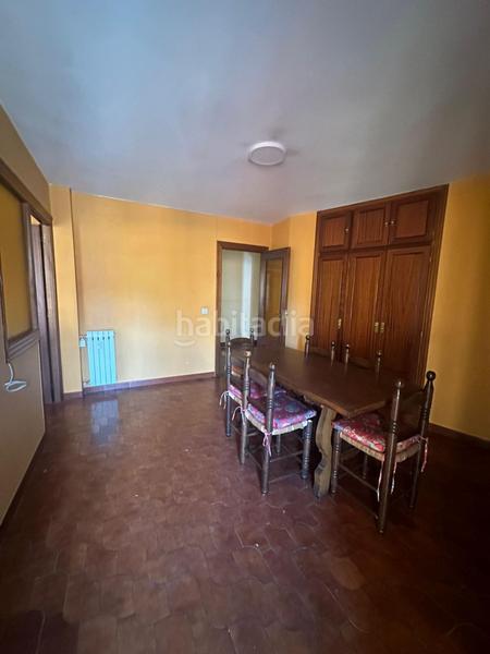 Foto 14c0b715-5699-492e-b61b-9f08f8bbf3a9. Pis amb calefacció aparcament a Centro Ciudad León