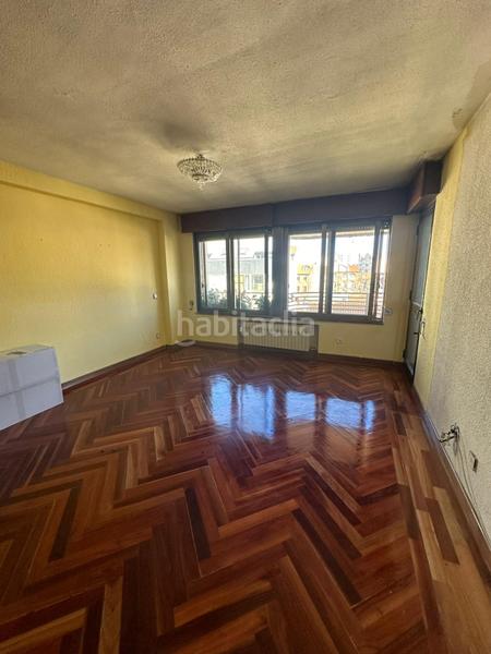 Foto 4fdc2402-3cc5-486b-a9d0-0589a20d81e3. Pis amb calefacció aparcament a Centro Ciudad León