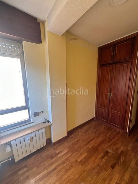 Foto 65a5c9c1-8fbe-4cae-97f2-10fcbfd3ed8c. Pis amb calefacció aparcament a Centro Ciudad León