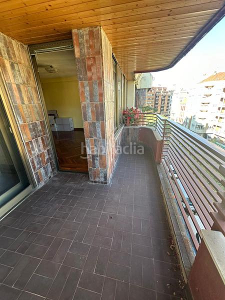 Foto 8b1a923f-d59f-4545-a082-8b3b8dec6d10. Pis amb calefacció aparcament a Centro Ciudad León