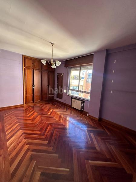 Foto b326c93c-0dae-40df-9143-351f78963026. Pis amb calefacció aparcament a Centro Ciudad León