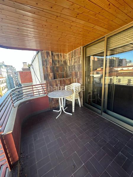 Foto bfa25ace-89fc-41f0-93b6-8543ab8a6f84. Pis amb calefacció aparcament a Centro Ciudad León