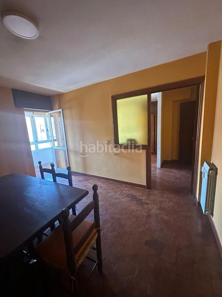 Foto c36b480d-c698-4f7f-889e-54948c23d6e7. Pis amb calefacció aparcament a Centro Ciudad León