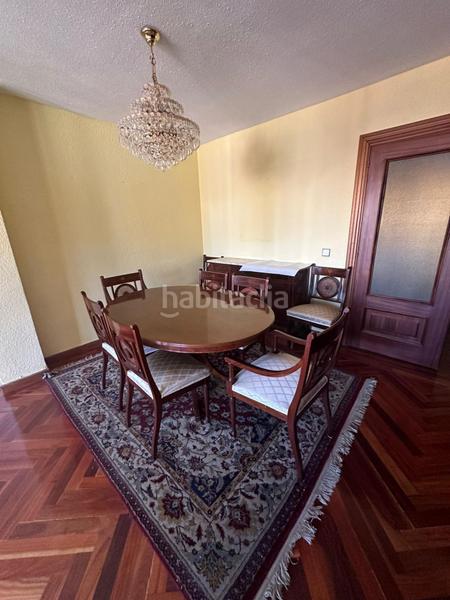 Foto ea45ab0b-50ff-4bc3-a4d9-cfc7d39ec4c0. Pis amb calefacció aparcament a Centro Ciudad León