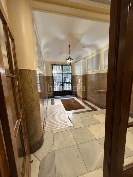 Foto c19b1942-abee-4f2a-a467-c7ec7f7b9f31. Piso apartamento exterior en el centro reformado en León