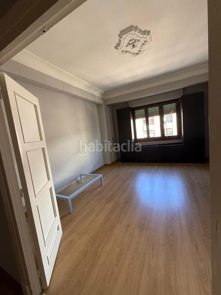 Foto 1745c90c-a0b2-4c6a-ab58-2048898d6c76. Piso  reformado en el centro de leon en Centro Ciudad León