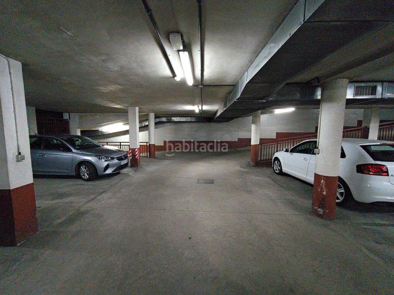Foto 59f93d1e-f3e8-4b89-ae94-ca80d19e2103. Rent car parking in calle san lorenzo 4 in San Mamés - La Palomera León