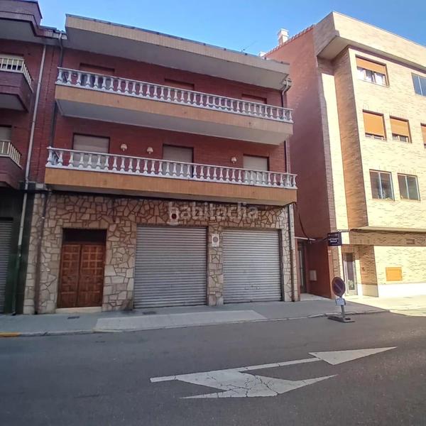 Foto 07efa689-7e09-48bc-865a-9e10835af2b4. Edifici a San Mamés - La Palomera León