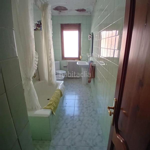 Foto a5d83f67-30eb-4d3c-8106-cc14af3520bb. Edifici a San Mamés - La Palomera León