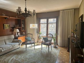 Flat in Calle ramon y cajal 27. Exclusiva vivienda en pleno corazón del casco histórico de león