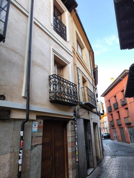 Foto 0ea4ff1d-c7c3-46a4-832b-5f843c5e55a6. Edifici a Casco Antiguo León