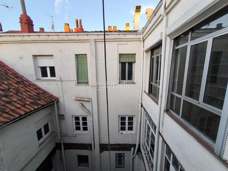 Foto 17817bec-9c51-4aec-9f41-e365f1bbd253. Edifici a Casco Antiguo León