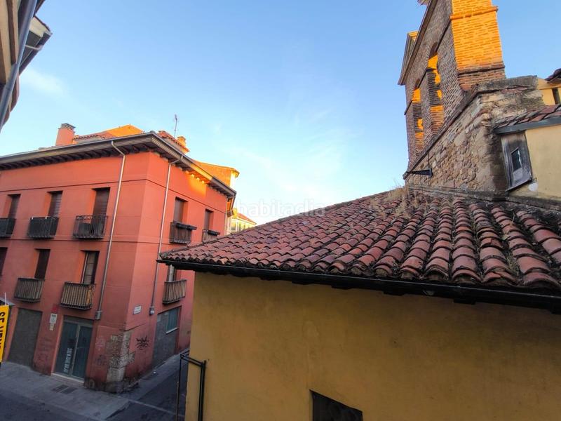 Foto 7226e959-2703-498a-8910-62b292174047. Edifici a Casco Antiguo León