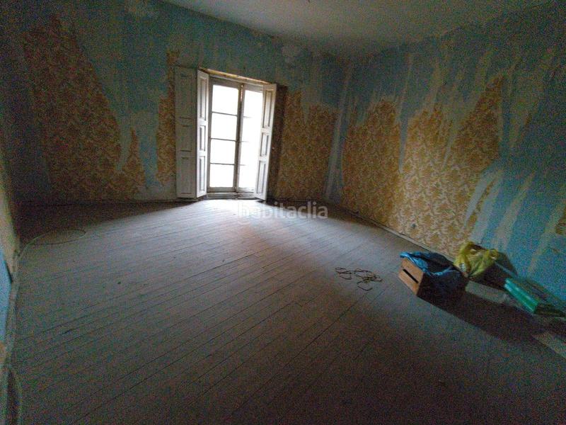 Foto bf0b3e69-badd-4da0-aff0-7635ebc8e1b4. Edifici a Casco Antiguo León