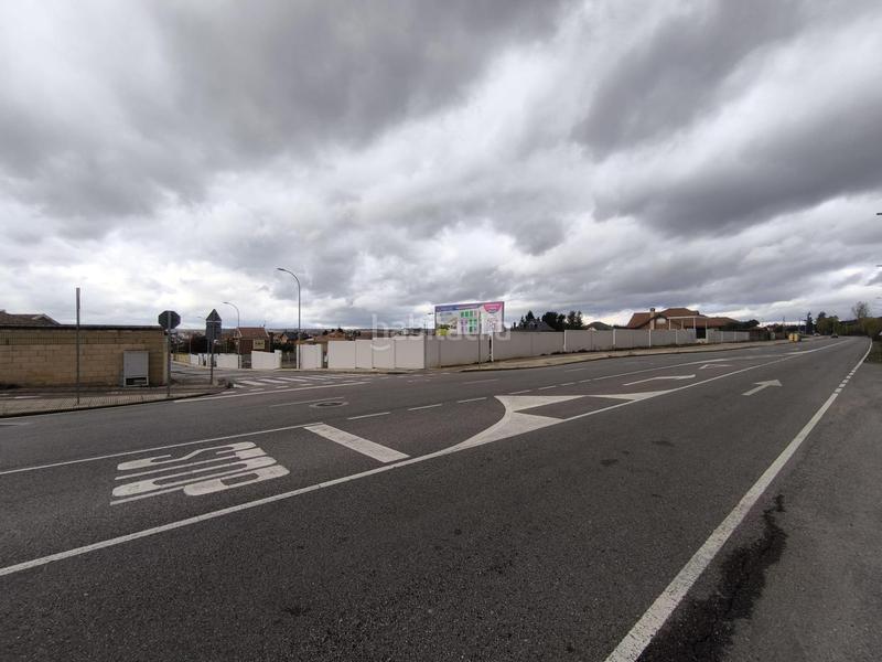 Foto 3af3c895-f0d5-409f-9f6e-4ea5a851c2fa. Terreno residencial parcela urbanizable de 738,83 en eras de renueva leon en León