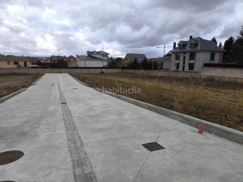 Foto 7ee57530-38eb-4745-a87e-869e6e3dbe39. Terreno residencial parcela urbanizable de 738,83 en eras de renueva leon en León