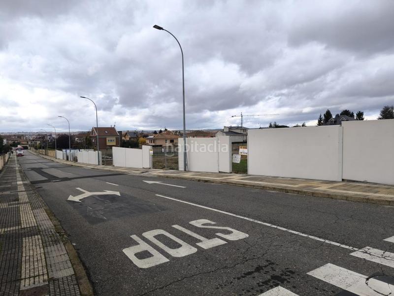 Foto 873da956-4a4f-4309-96d0-55c4e09fed62. Terreno residencial parcela urbanizable de 738,83 en eras de renueva leon en León