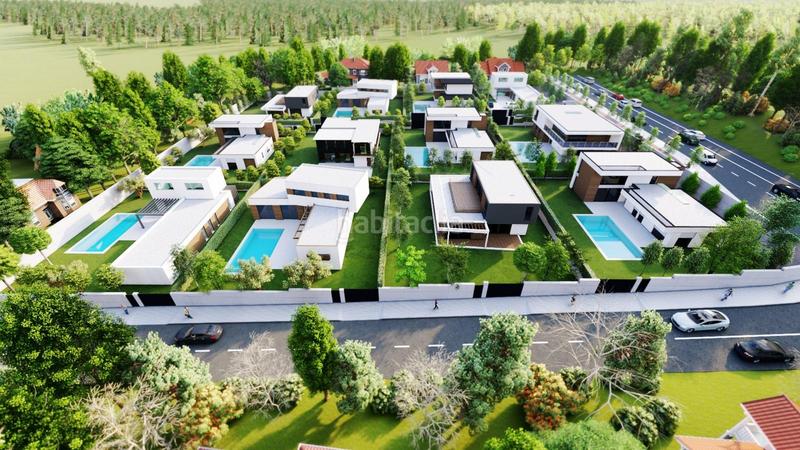 Foto 9aea0d22-c62f-419f-9885-ff07d42fd0bb. Terreno residencial parcela urbanizable de 738,83 en eras de renueva leon en León