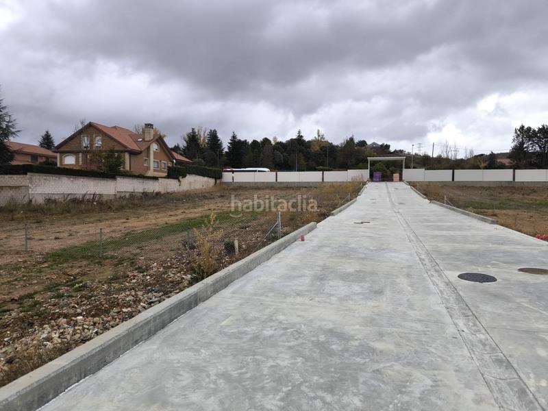 Foto e563f20f-ceb4-4fd4-851c-ebe5b4b40ac4. Terreno residencial parcela urbanizable de 738,83 en eras de renueva leon en León