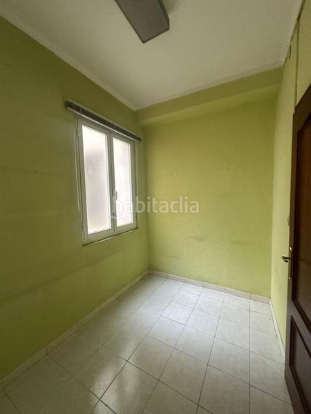 Foto 75b3c7f9-3181-4137-8f64-77af3fd33046. Lloguer oficina amb calefacció a Centro Ciudad León