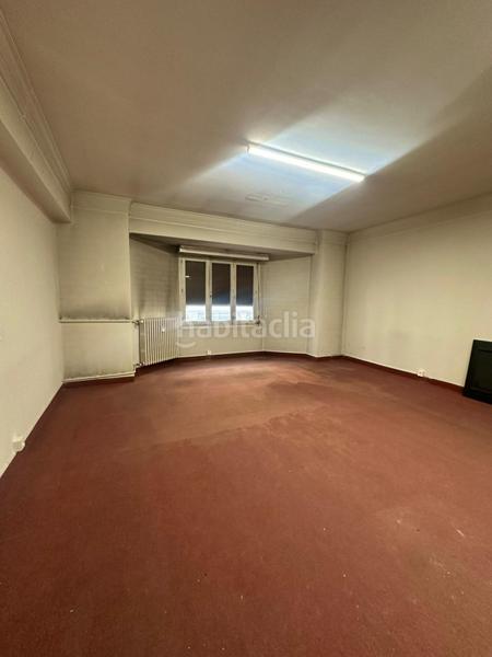Foto ec44664c-f96e-4d7c-9a93-0c4931013f4c. Rent office space with heating in Centro Ciudad León